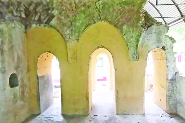 কালের সাক্ষী চেহেলগাজী মসজিদ