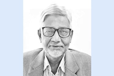 ওদের সামলাতে হবে এখনই