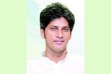 আগামী দিনে তারা অপ্রাসঙ্গিক