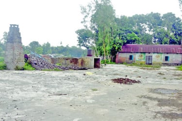 হারিয়ে গেছে হাজার হাজার মিল চাতাল, ধানের গোলা