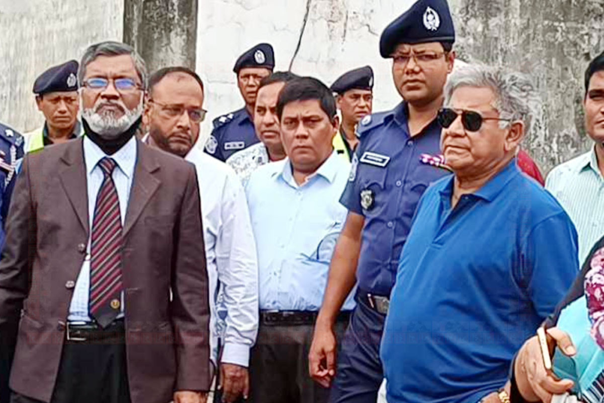 লোকসানে চলা স্থলবন্দরগুলো বন্ধ করে
দেয়া হবে : নৌ পরিবহন উপদেষ্টা