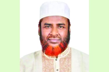 চাঁদাবাজদের দৌরাত্ম্যে মানুষের জীবন অতিষ্ঠ