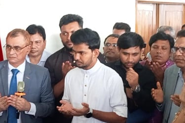 দেশের সব স্টেডিয়ামকে খেলাধুলার উপযোগী করা হবে : আসিফ মাহমুদ
