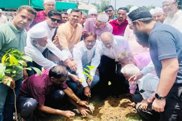 ১০ লাখ গাছ রোপনের ঘোষণা মেয়র শাহাদাতের