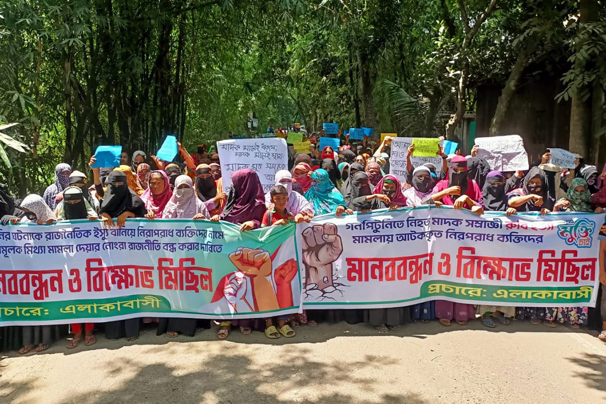 মুরাদনগরে ট্রিপল মার্ডার; পুরুষ শূন্য গ্রামে চুরি ছিনতাইয়ের আশঙ্কা নারীদের
