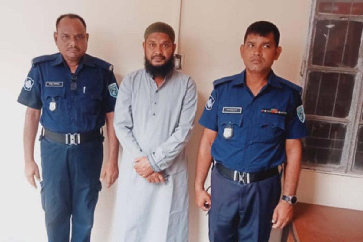 হারাগাছ ইউপি চেয়ারম্যান রাজু আহম্মেদ গ্রেফতার