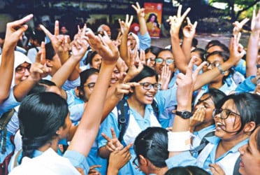 একাদশে ভর্তি: বাড়লো প্রথম ধাপে আবেদনের সময়