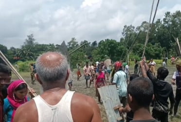 করিমগঞ্জে দুই পক্ষের সংঘর্ষ, আহত ২০