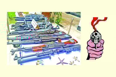 অবৈধ অস্ত্রে আতঙ্ক