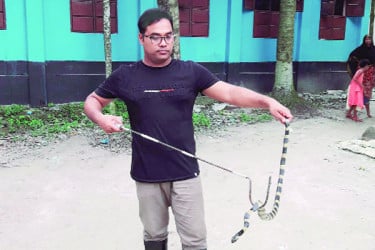 জীববৈচিত্র্য রক্ষায় এক সাহসী যুবকের গল্প