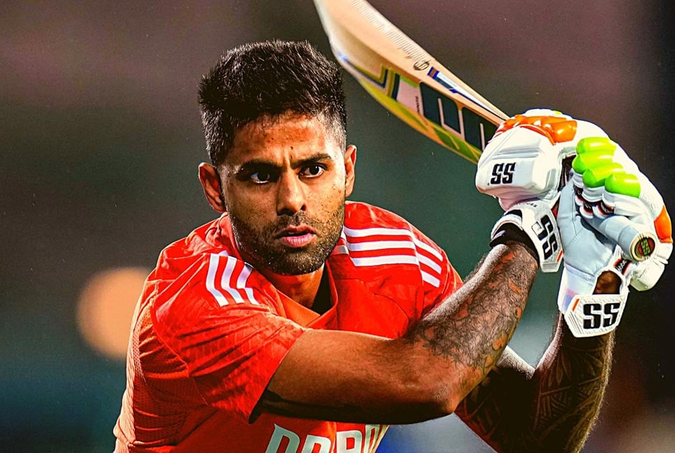 এশিয়া কাপ দিয়েই মাঠের লড়াইয়ে ফিরতে চান সূর্যকুমার