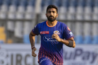 'আমি নির্বাচক হলে বুমরাহকে আইপিএল খেলতে দিতাম না'