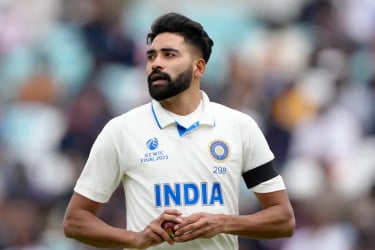 'সিরাজের খাদ্যাভ্যাস স্টোকস-ওকসদের অনুসরণ করা উচিত'