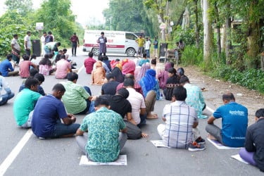 মহাসড়কে রবীন্দ্র বিশ্ববিদ্যালয়ের সেমিনার অনুষ্ঠিত