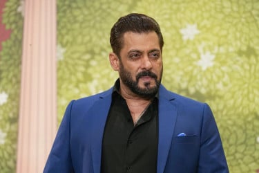আইপিএলে দল কেনার প্রশ্নে যা বললেন সালমান