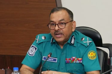 জন্মাষ্টমীর অনুষ্ঠান ঘিরে নিশ্ছিদ্র নিরাপত্তা ব্যবস্থা থাকছে : ডিএমপি কমিশনার