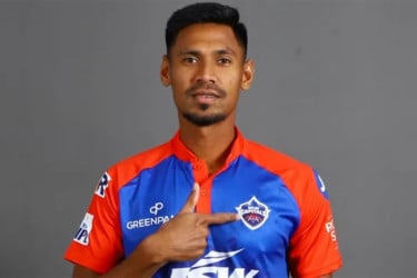 আইএল টি-টোয়েন্টি: দুবাই ক্যাপিটালসে মুস্তাফিজ