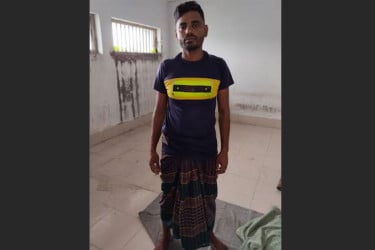 ব্রাহ্মণবাড়িয়ায় বৃদ্ধ বাবাকে কুপিয়ে জখম, ছেলে গ্রেপ্তার