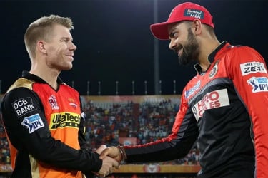 টি-টোয়েন্টিতে কোহলিকে টপকে গেলেন ওয়ার্নার