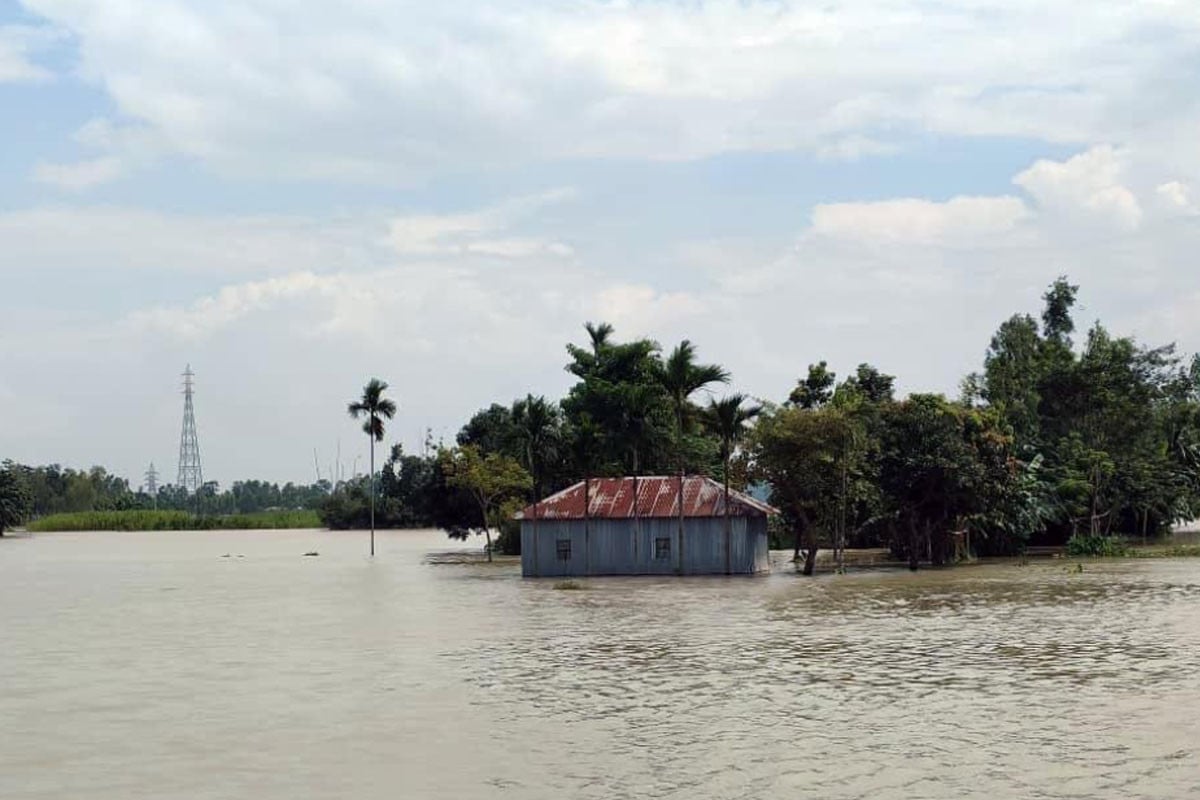 তিস্তার পানি বিপদসীমার ওপরে, রংপুরে নিম্নাঞ্চল প্লাবিত