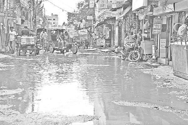 ৮০ ভাগ সড়কই খানাখন্দে ভরা