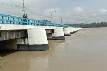 তিস্তার পানি ডালিয়া পয়েন্টে বিপৎসীমার ৭ সে.মি. ওপরে, নিম্নাঞ্চল প্লাবিত