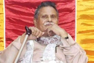 বরেণ্য শিক্ষাবিদ যতীন সরকার আর নেই