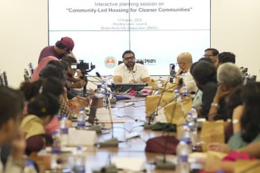 প্রান্তিক জনগোষ্ঠীর আবাসন নিশ্চিতে কাজ করছে ডিএনসিসি : প্রশাসক