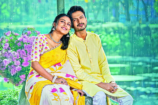 আজ ক্যাপিটাল ড্রামায় ‘উইশ কার্ড’