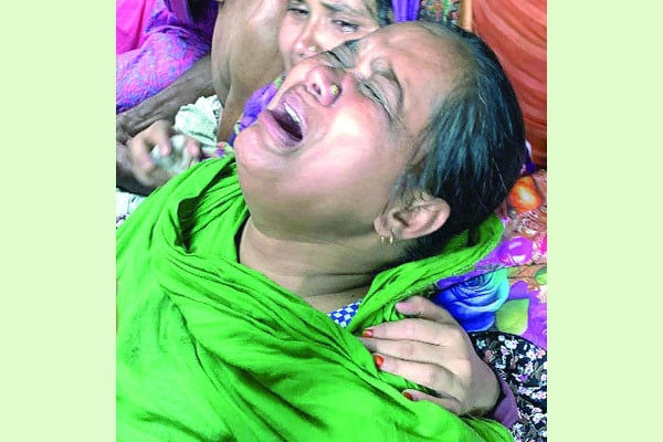 মরে গেলাম ঋণের দায়ে আর খাওয়ার অভাবে