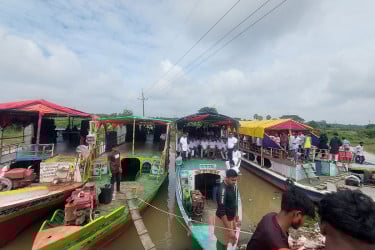 শ্রীপুর বার্ষিক নৌকা ভ্রমণ অনুষ্ঠিত