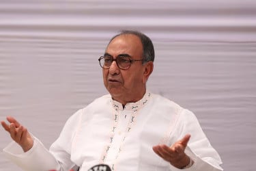 খালেদা জিয়ার নির্যাতনকারীদের বিচার হওয়া উচিত : মির্জা আব্বাস