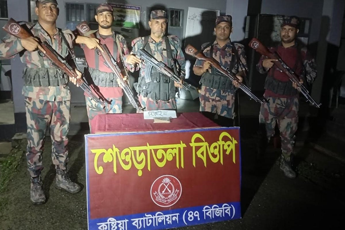 গাংনী সীমান্তে বিজিবির অভিযানে হেরোইন উদ্ধার