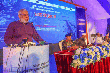 অন্য দেশের তুলনায় বাংলাদেশে প্রকল্পের ব্যয় বেশি: জ্বালানি উপদেষ্টা