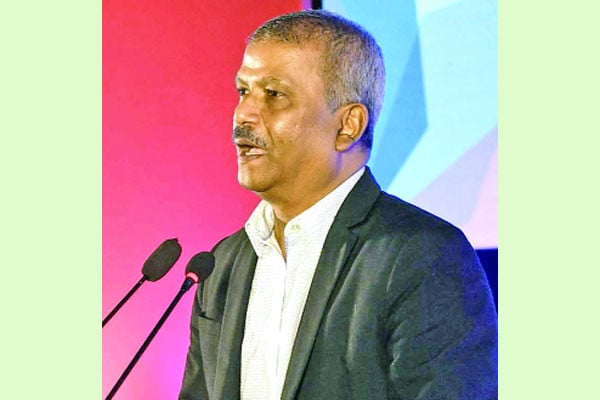 চিকিৎসকরা অনর্থক টেস্ট দেন