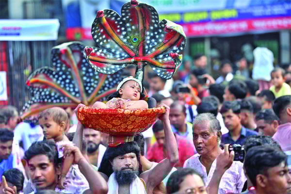 নানান আয়োজনে জন্মাষ্টমী