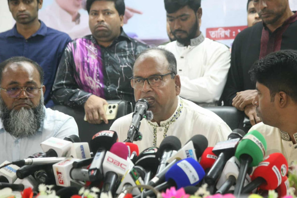 ভরাডুবির ভয়ে নির্বাচন চাচ্ছে না কিছু খুচরা পার্টি : দুদু