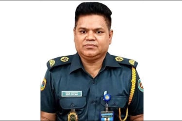 কারা সহকারী মহাপরিদর্শক আবু তালেব মারা গেছেন