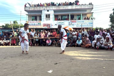 সরাইলে ঐতিহ্যবাহী লাঠি খেলা অনুষ্ঠিত