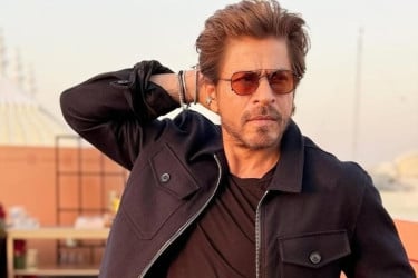 অবসরের কথা উঠতেই যা বললেন শাহরুখ