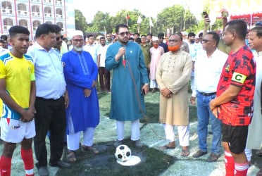 জামালপুরে সানন্দবাড়ী ফুটবল টুর্নামেন্ট ২০২৫-এর উদ্বোধন