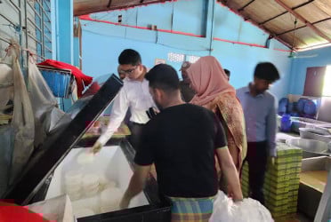 চট্টগ্রামে অস্বাস্থ্যকর খাবার তৈরির দায়ে জরিমানা