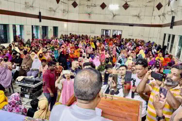 আস্থা অর্জনে জনগণের দোরগোড়ায় যেতে হবে : আবুল হোসেন আজাদ