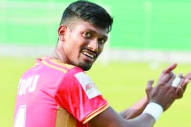 তপুর চোখ পাঁচ শিরোপায়