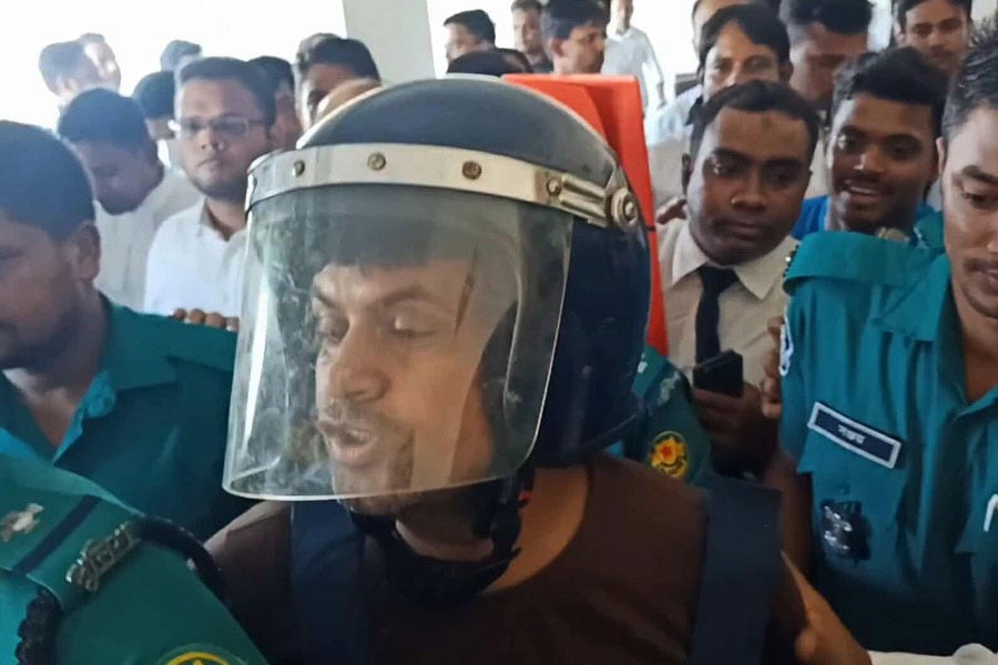 জবি ছাত্রলীগের সাবেক সভাপতি শরিফুল কারাগারে