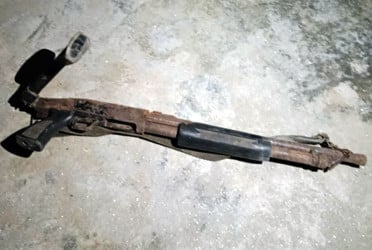 রাজধানীর খিলগাঁওয়ে ভবনের ছাদে মিললো শটগান