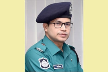 অতিরিক্ত এসপি হাফিজ আল ফারুক বরখাস্ত