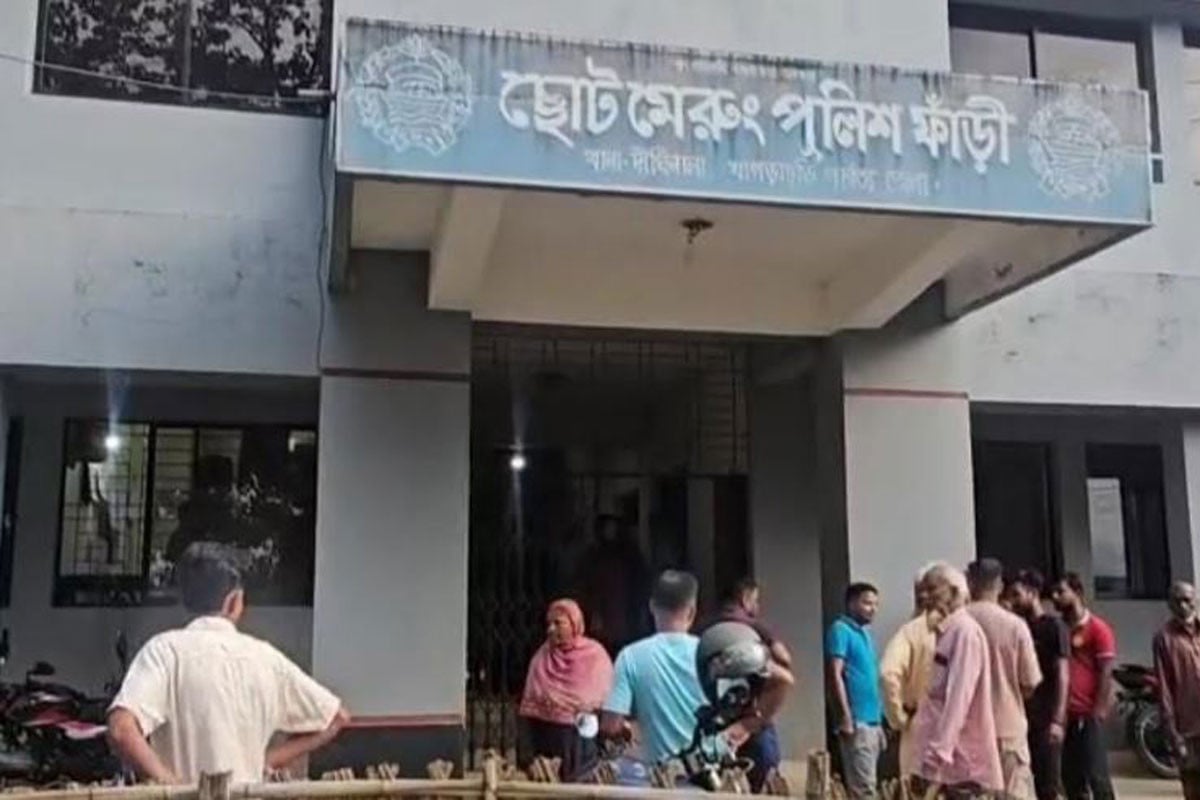 খাগড়াছড়ির দীঘিনালায় ব্যবসায়ীকে মারধর করার জের, পুলিশ ফাঁড়ির উপ-পরিদর্শক প্রত্যাহার