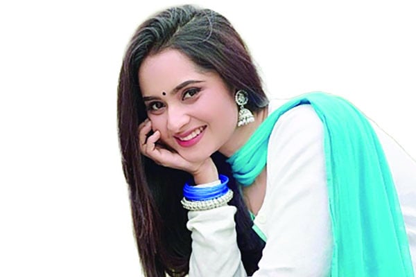 মডেল কেয়া পায়েল