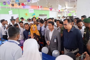 রূপগঞ্জে ভবিষ্যতের উদ্ভাবক বিষয়ক প্রদর্শনী